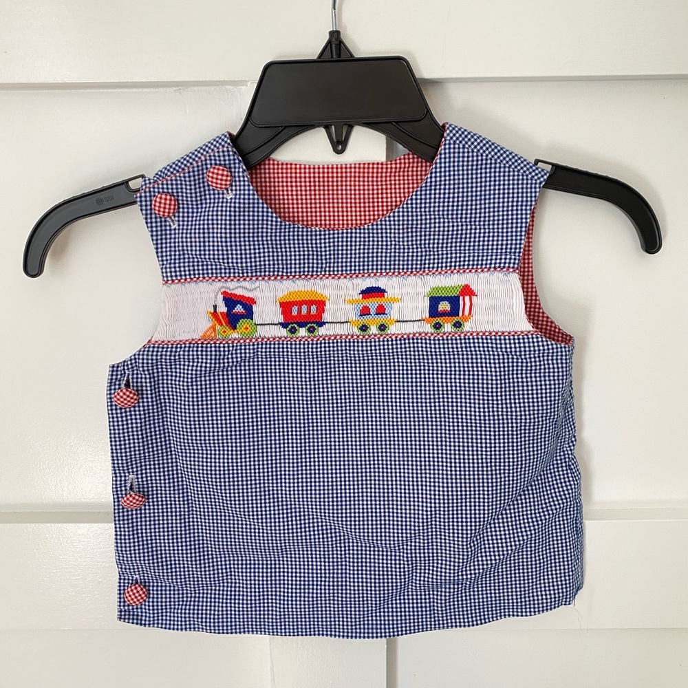 Train Smocked Top fits like‎ 9/12m EUC